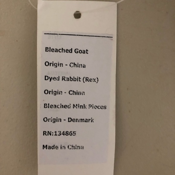 The Fur Vault Mink Owl Key Fob Bag Charm Keychain NWT SO SOFT - Picture 7 of 7